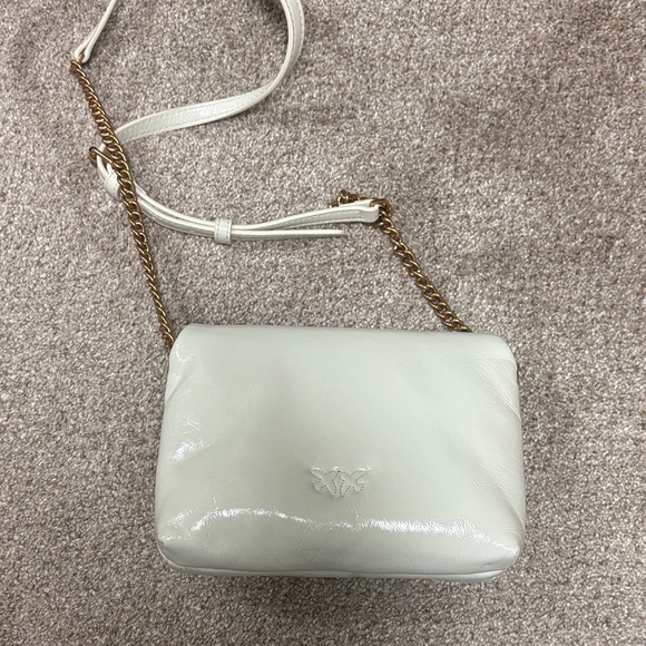 Pinko White Crossbody Bag with Gold Chain - Picture 2 of 4